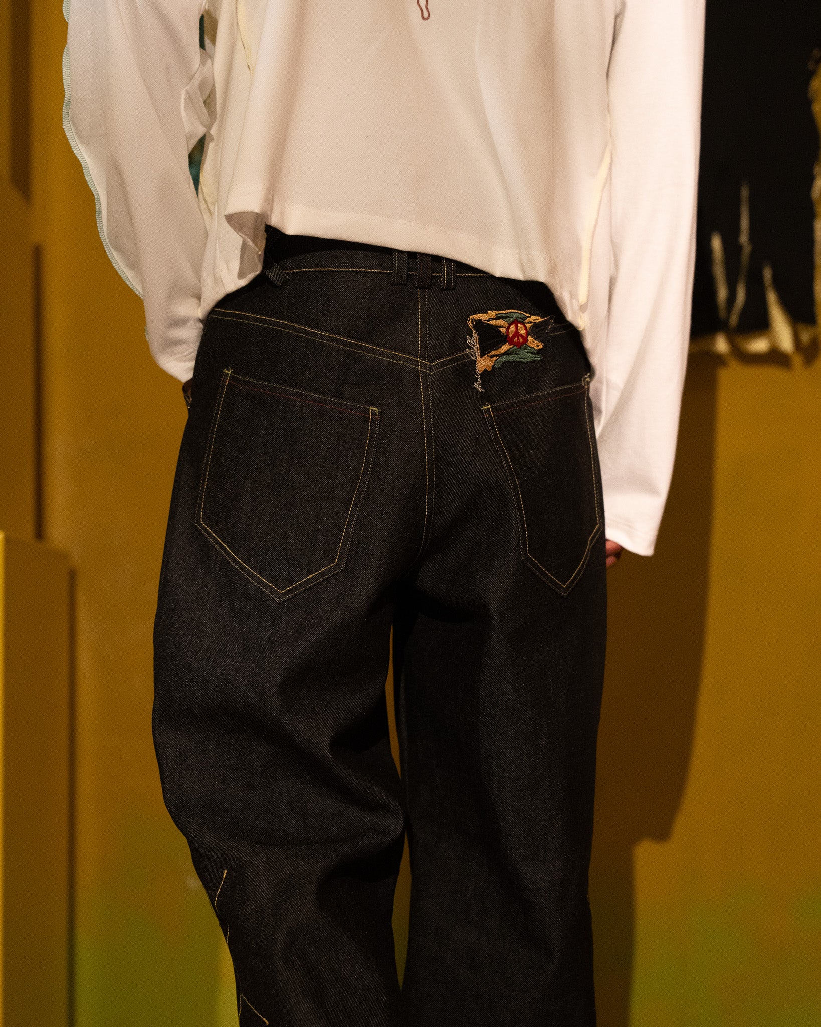 BLACK RAW DENIM BOOTCUT || ROOTS