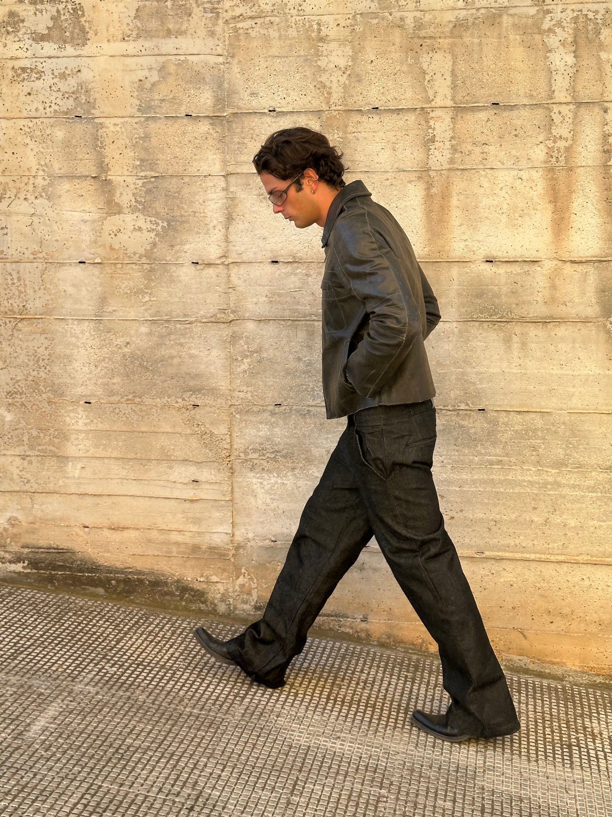 Black Raw Denim Jeans — 1969 Follemente