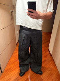Sculpted Black Raw Denim Jeans — Follemente