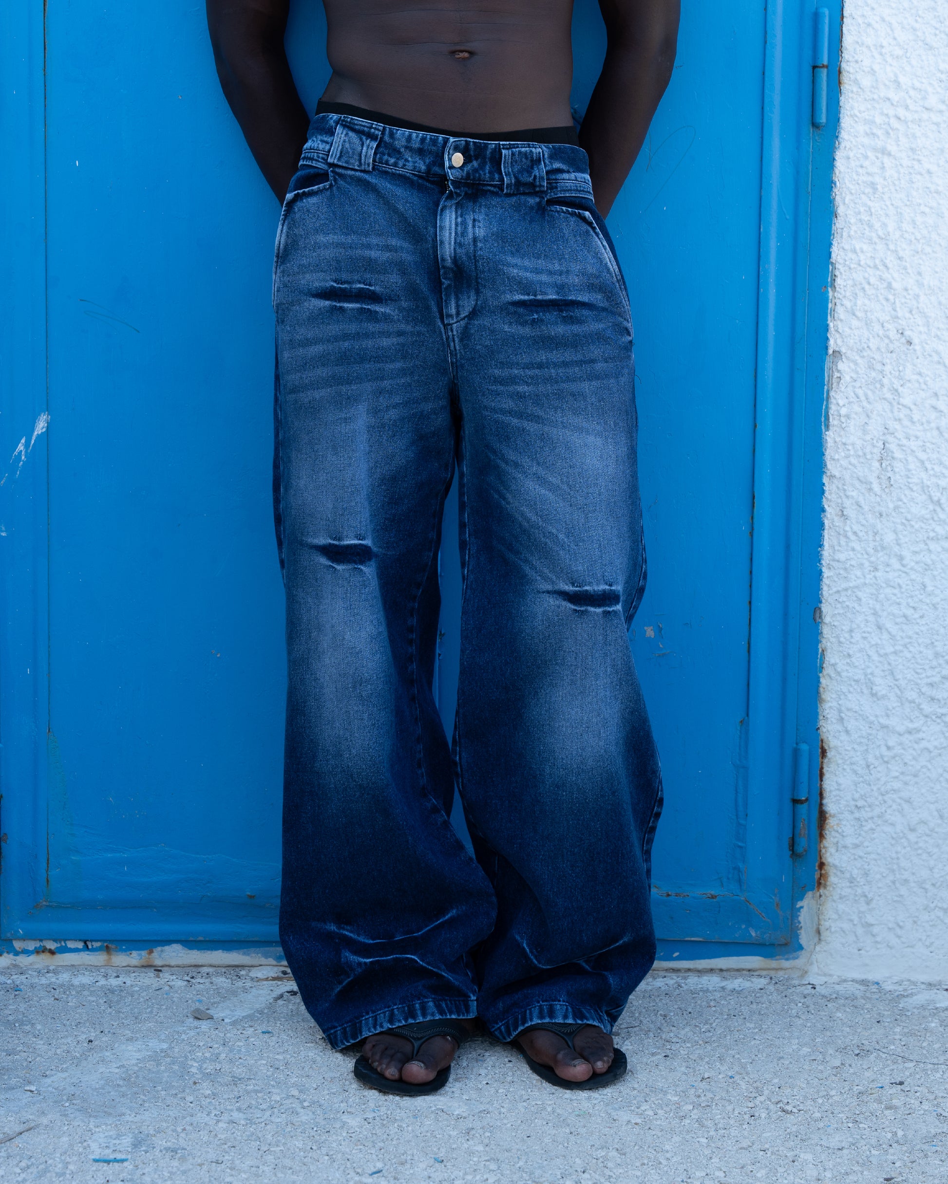 “Follemente” vintage washed denim pants — 1969 Follemente